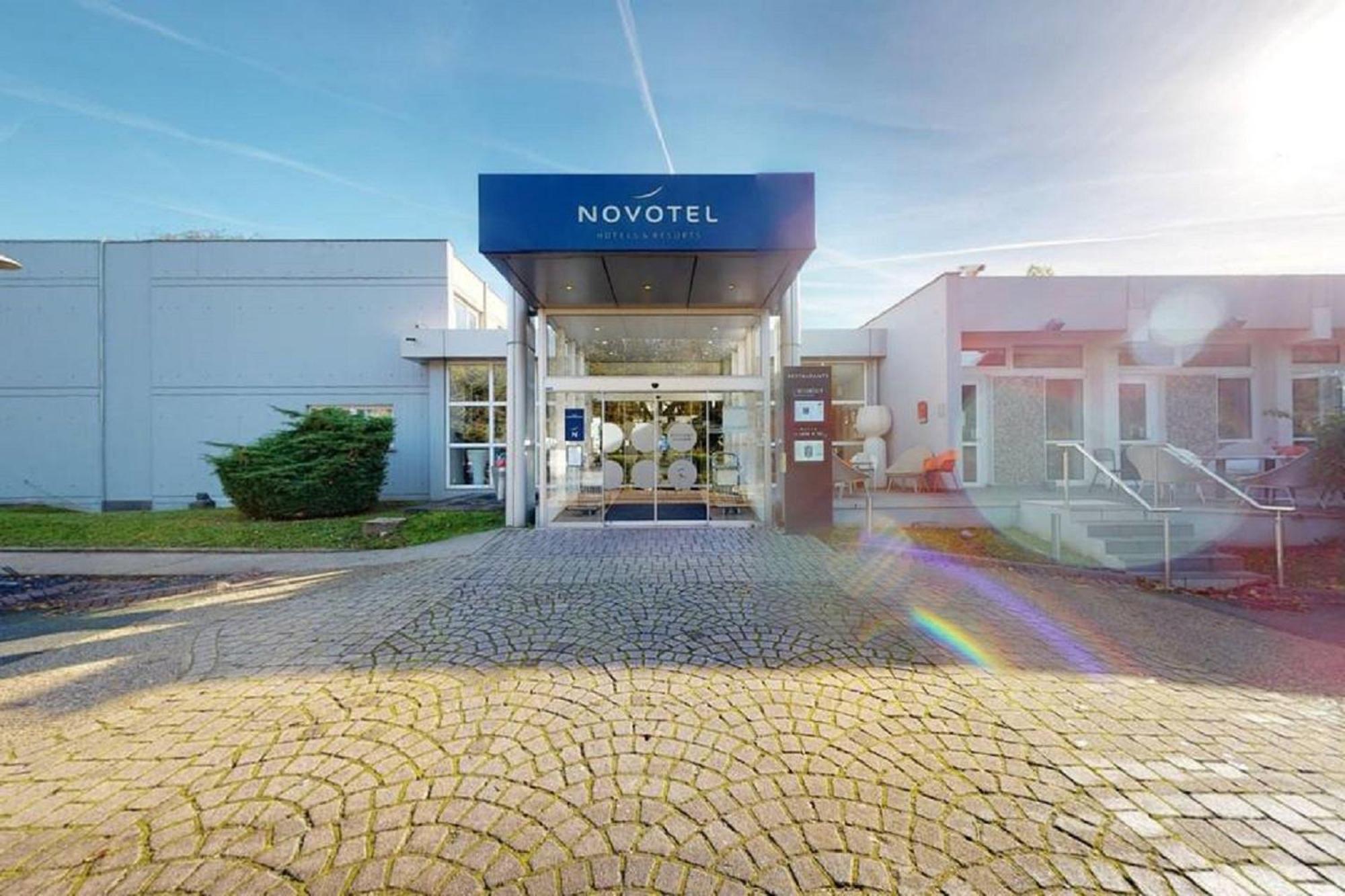 Novotel Evry Courcouronnes Exterior foto